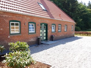 Bild: Ferienhaus Kleine Waldkate, 3 Hunde, 2000 m² Garten eingezäunt, ruhige Lage